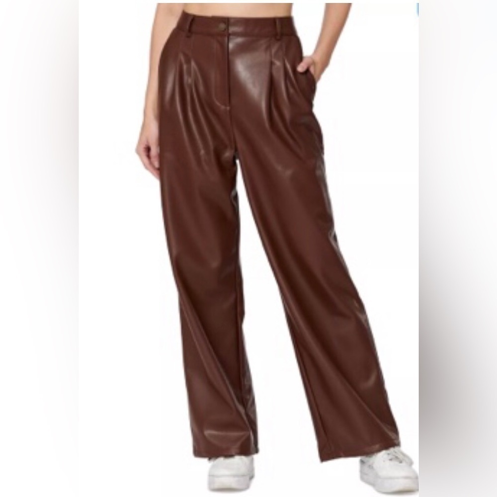 BAR III/ Sophia Richie/ NWT/ Brown Faux Leather pants/Size 6 - Picture 2 of 11
